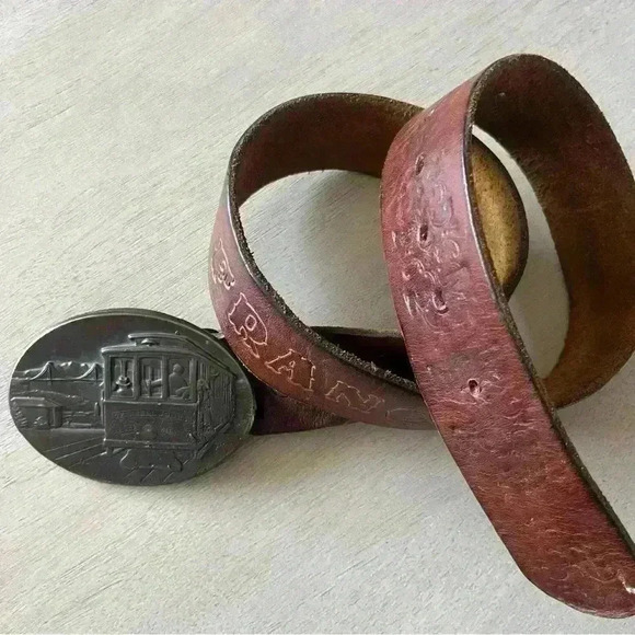 Vintage leather San Fransisco belt and belt buckle - Picture 1 of 7